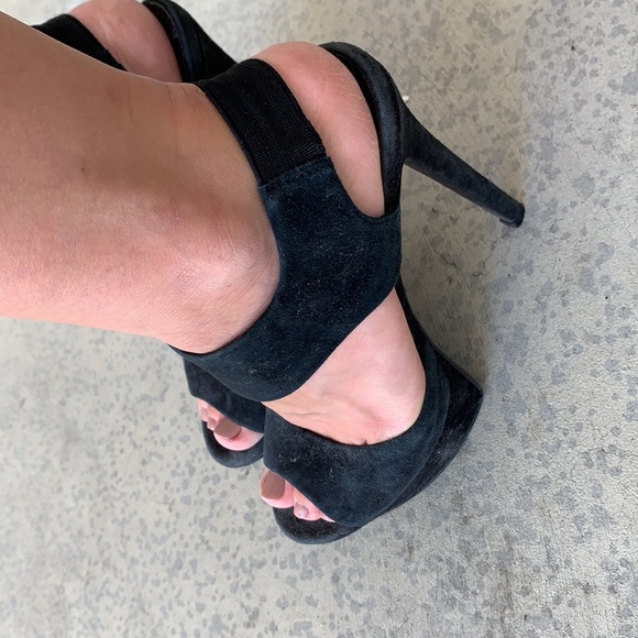 Trouve black platform heels - Picture 2 of 3